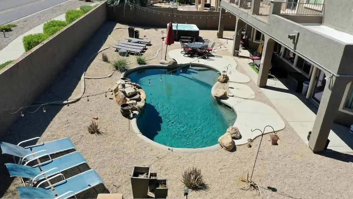 Mesa Retreat- Pool Firepit Hot Tub Villa Holiday home